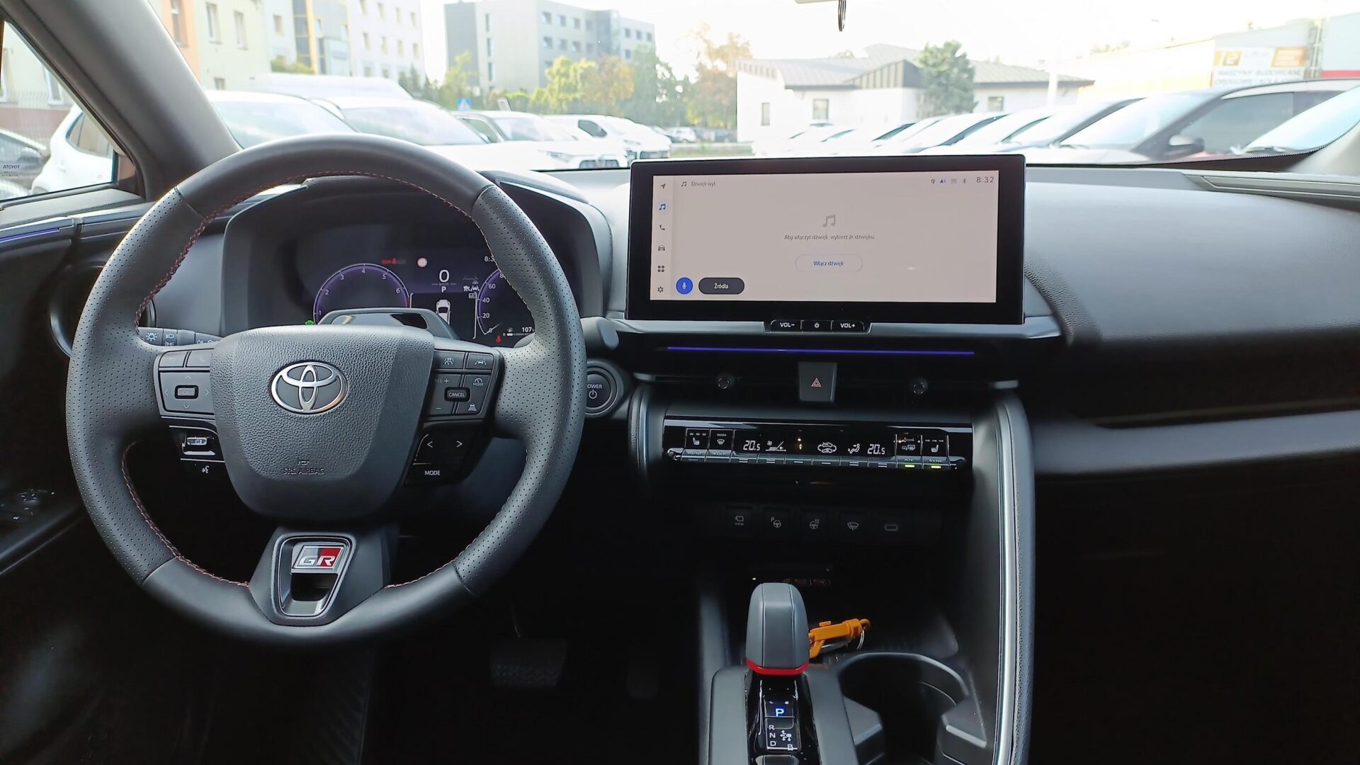 Toyota C-HR - zdjęcie 13