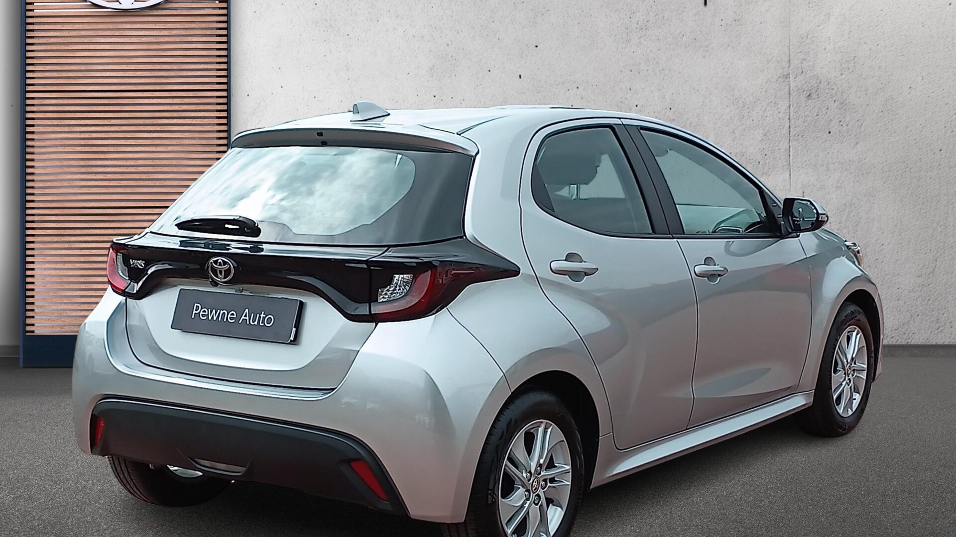 Toyota Yaris - zdjęcie 5