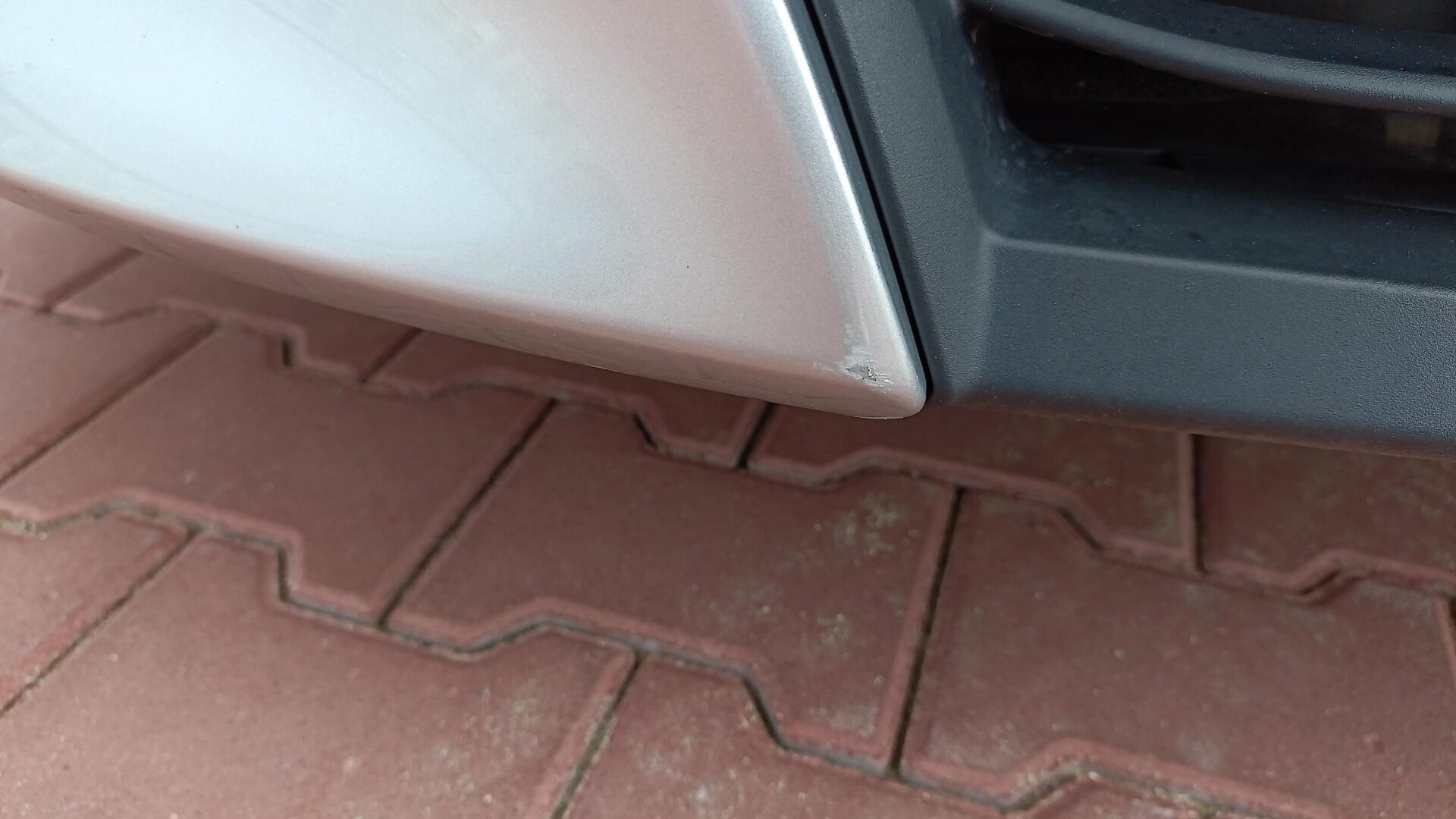 Toyota Yaris - zdjęcie 20