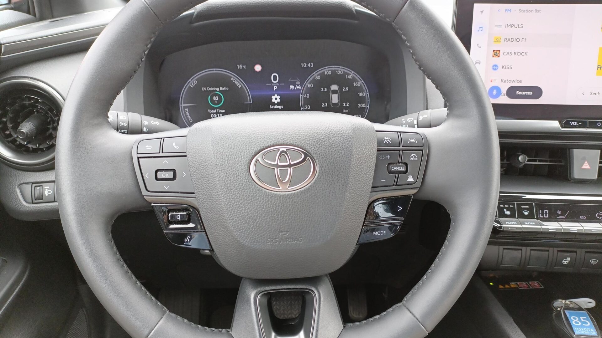 Toyota C-HR - zdjęcie 15