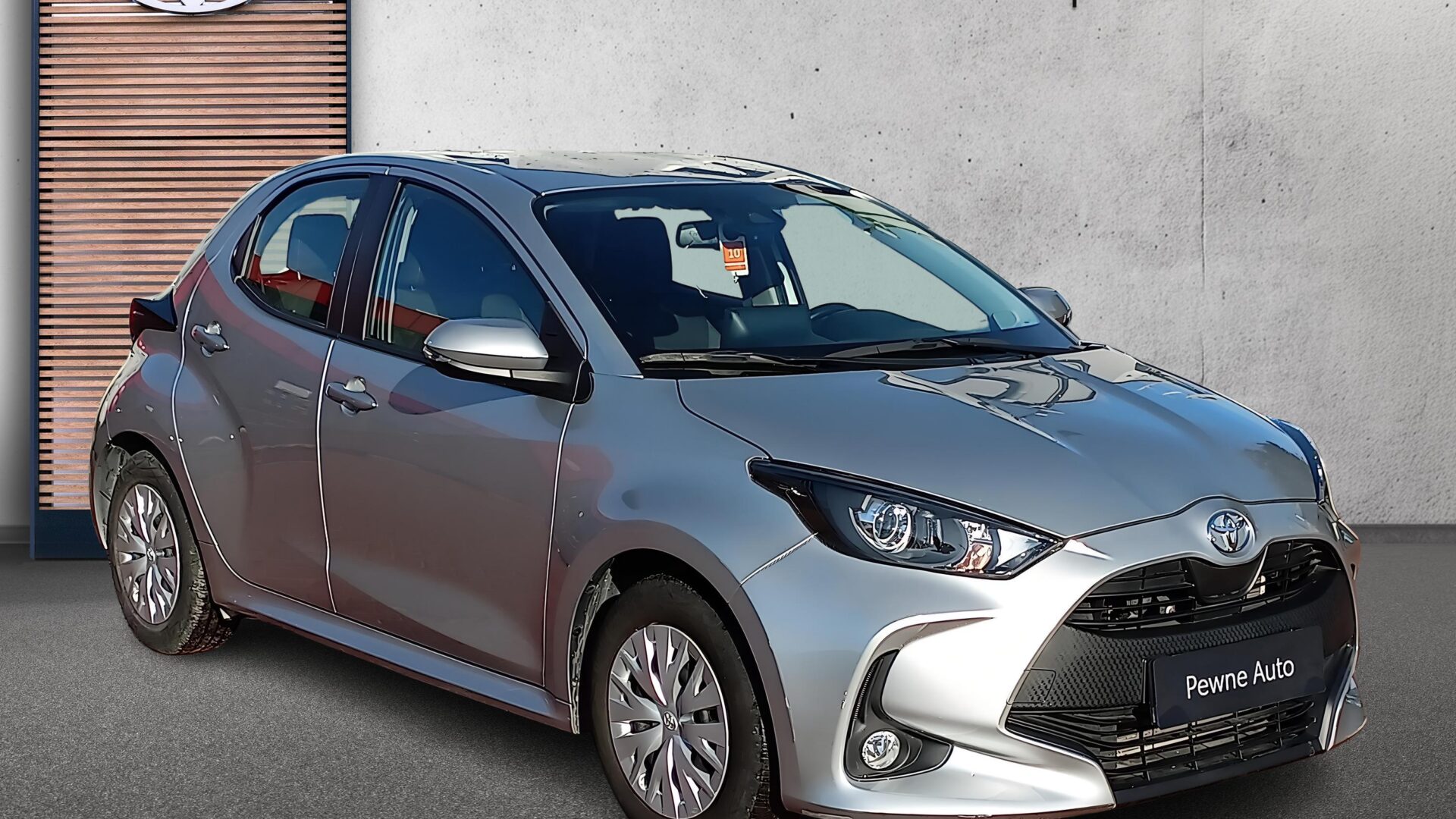 Toyota Yaris - zdjęcie 7