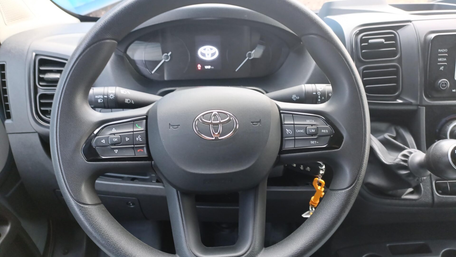 Toyota PROACE MAX - zdjęcie 11