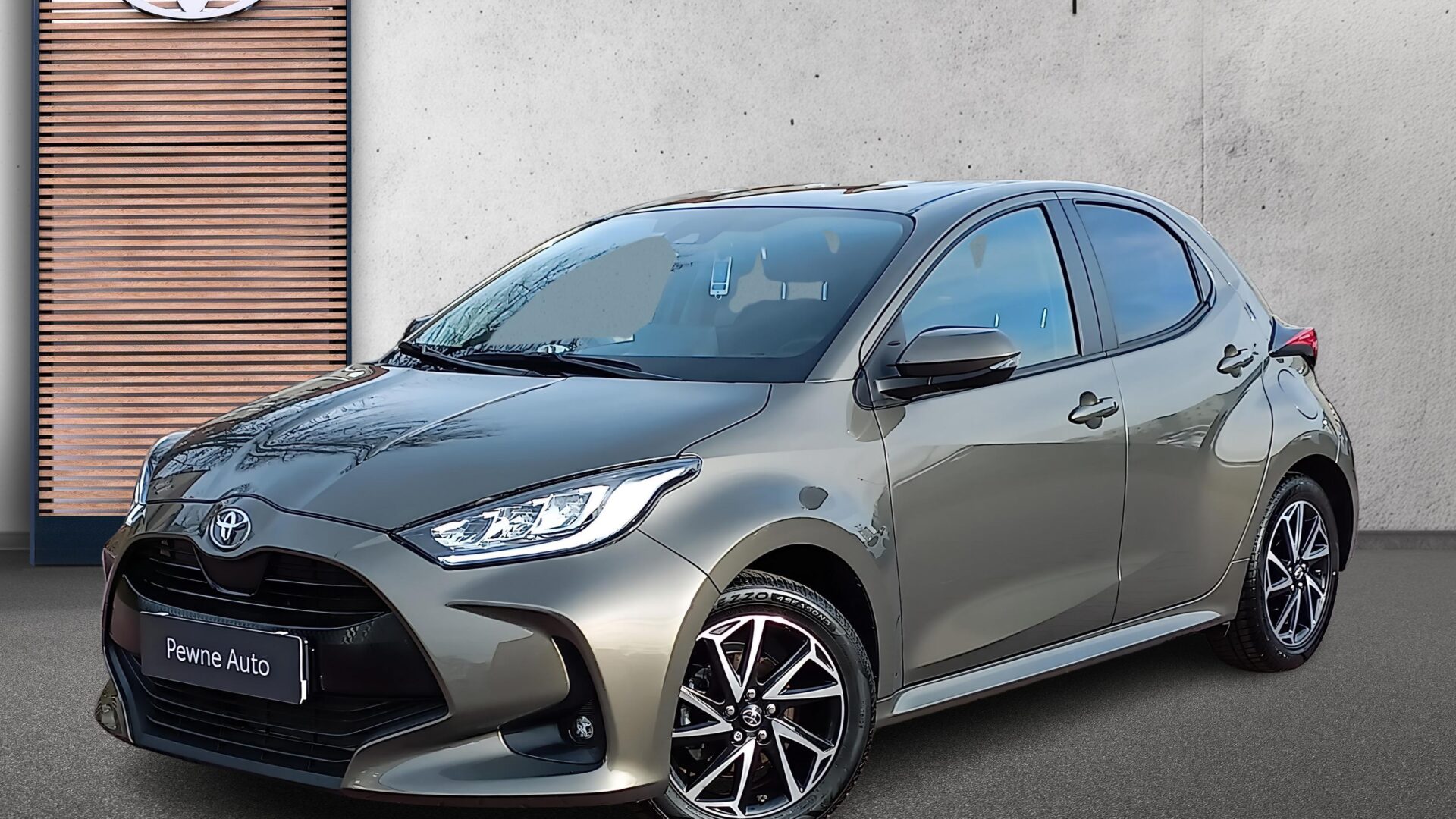 Toyota Yaris - zdjęcie 1