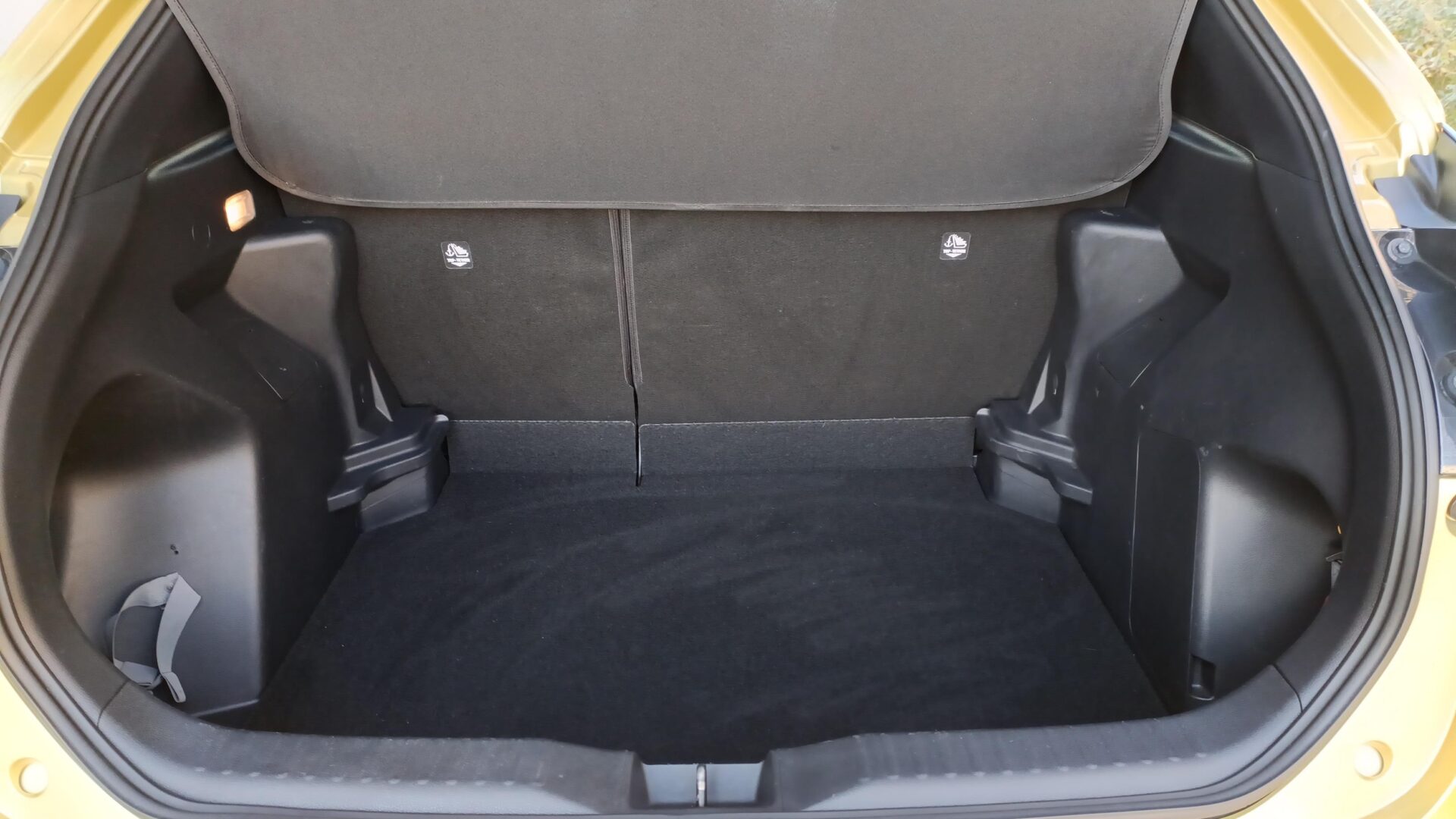 Toyota Yaris Cross - zdjęcie 17