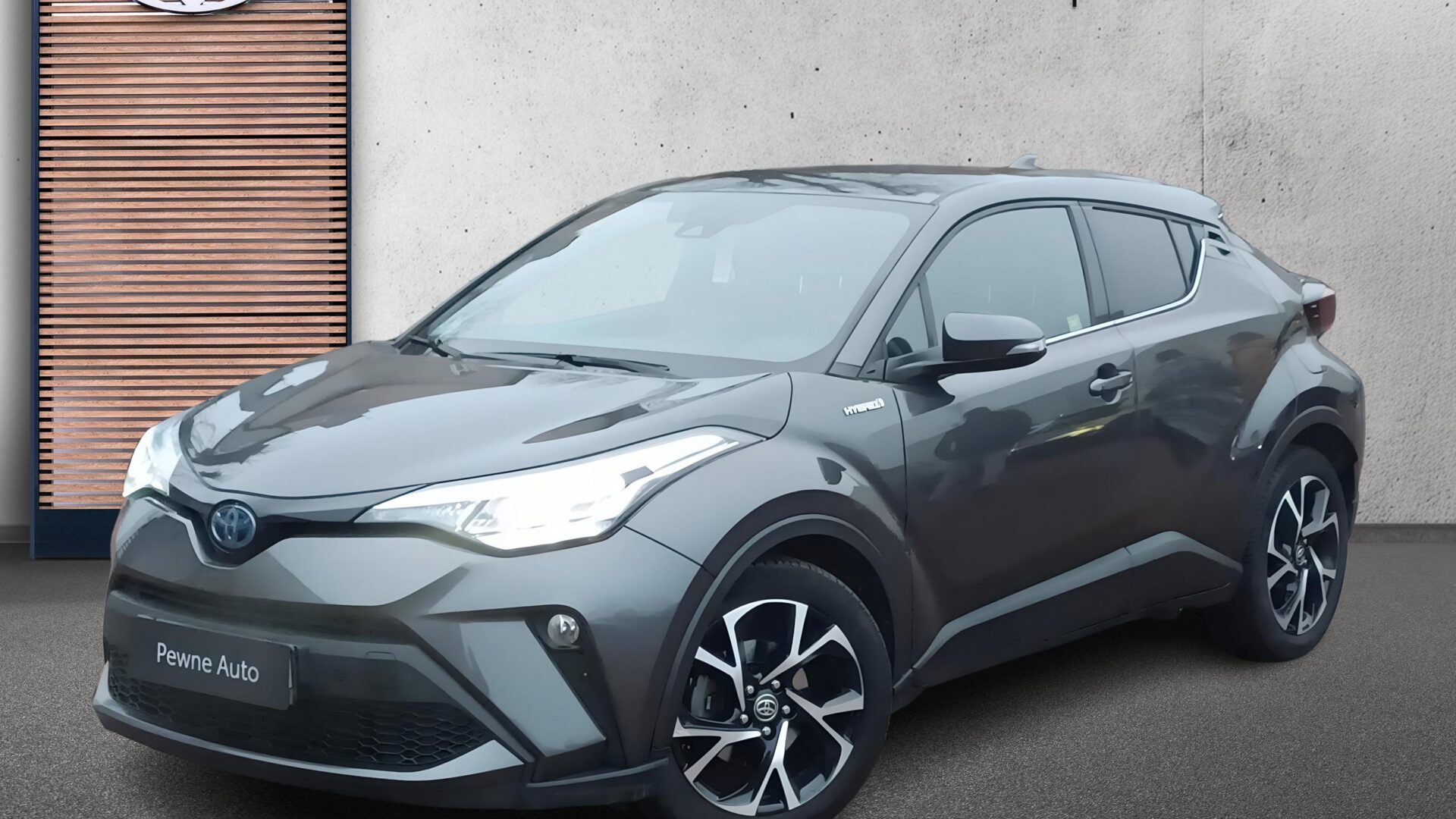 Toyota C-HR - zdjęcie 1