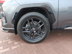 Toyota RAV4 - miniatura 19