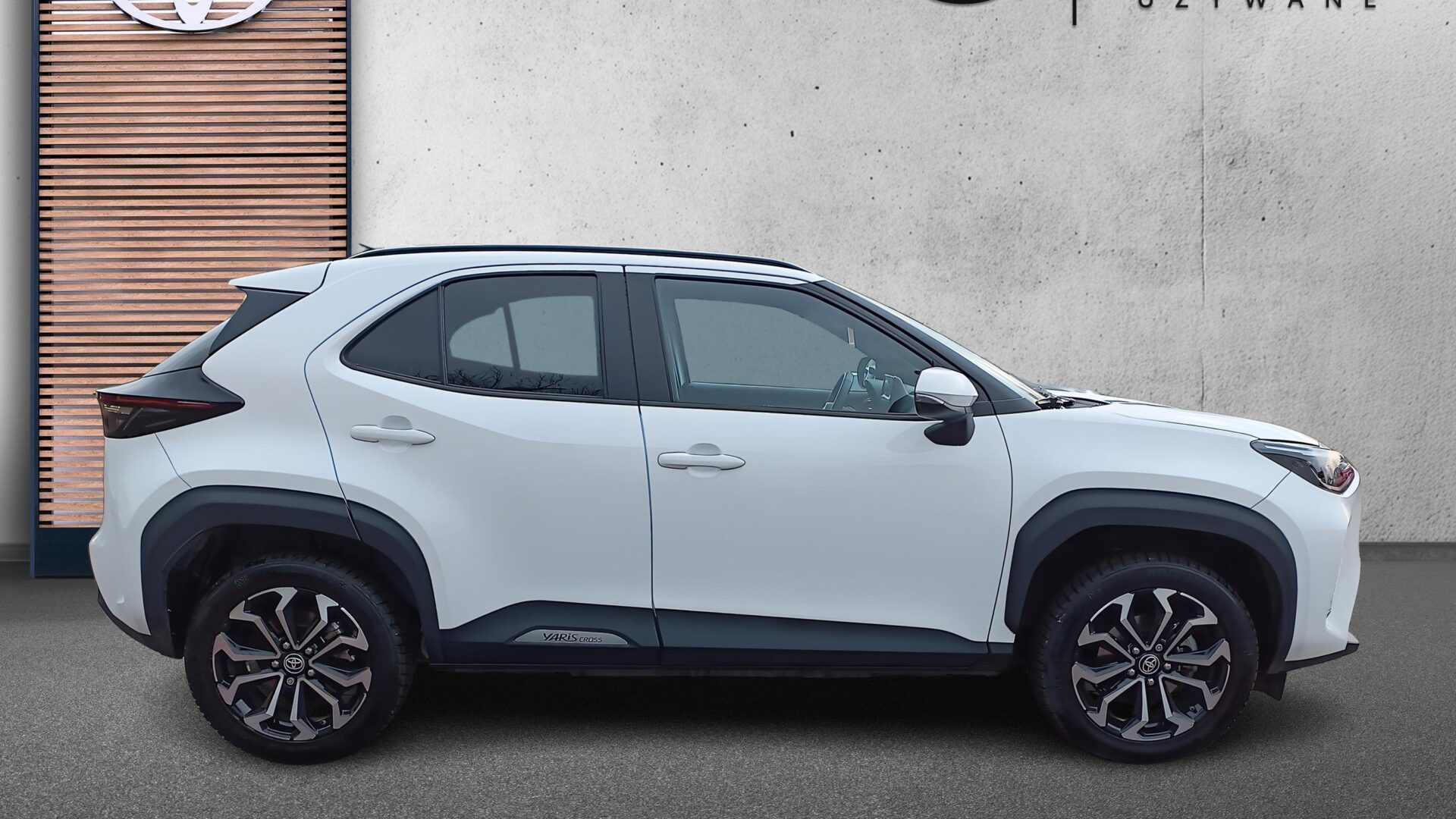 Toyota Yaris Cross - zdjęcie 6