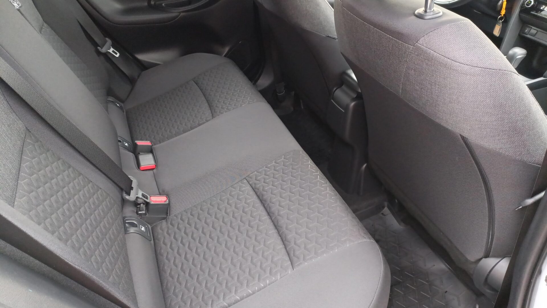 Toyota Yaris Cross - zdjęcie 11