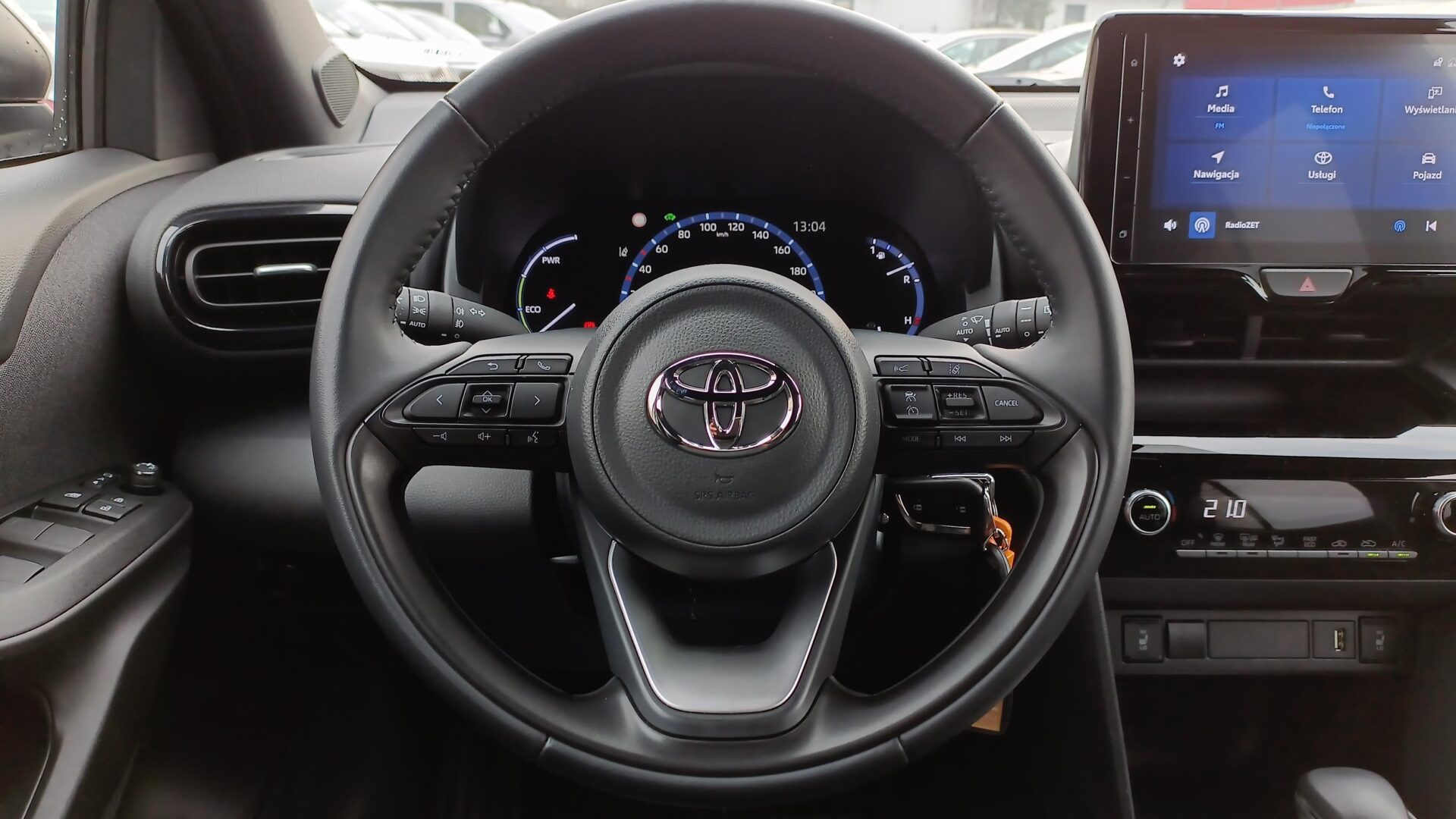 Toyota Yaris Cross - zdjęcie 15