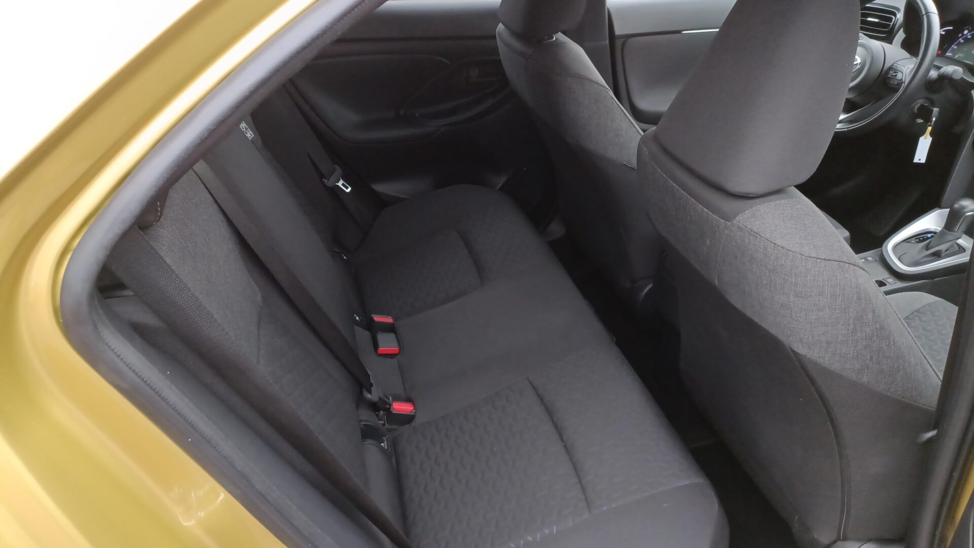 Toyota Yaris Cross - zdjęcie 12