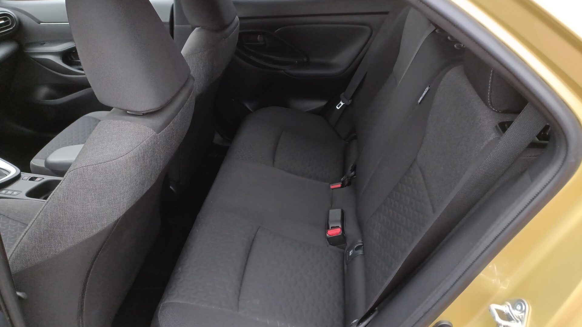 Toyota Yaris Cross - zdjęcie 10