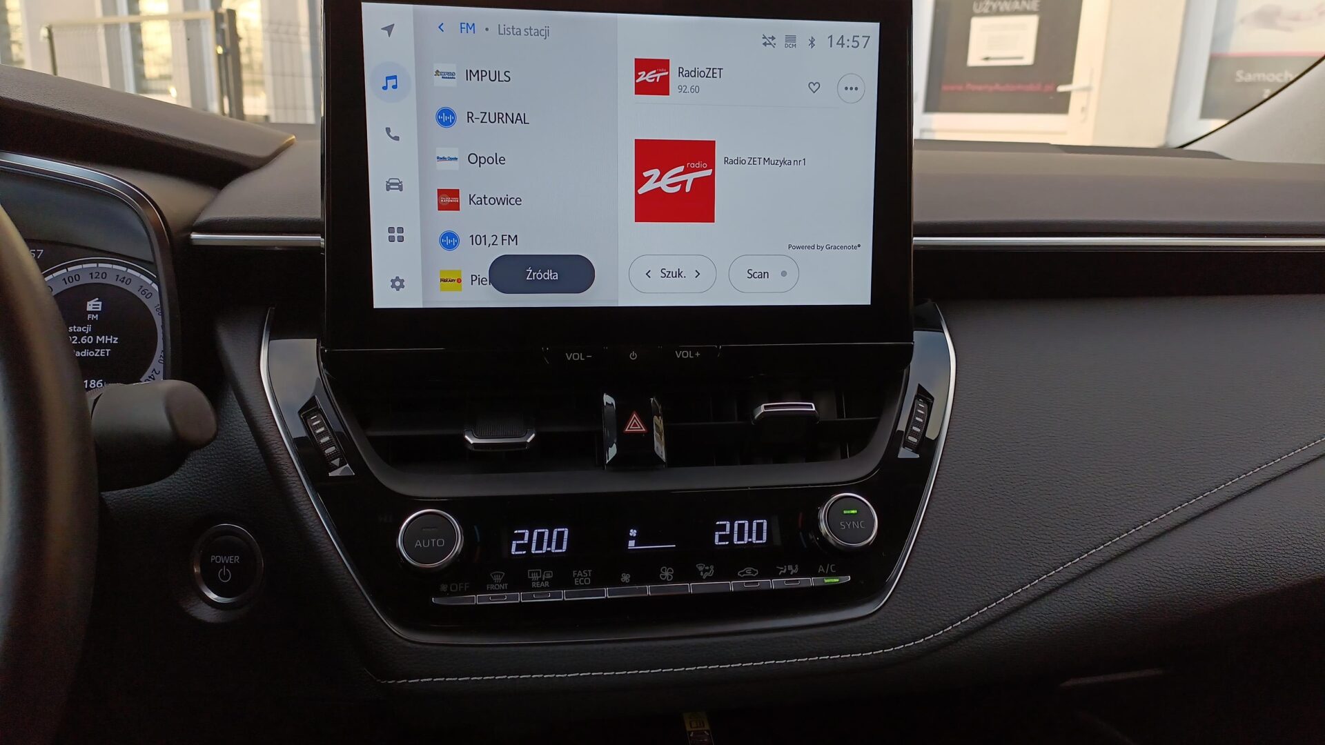 Toyota Corolla - zdjęcie 17