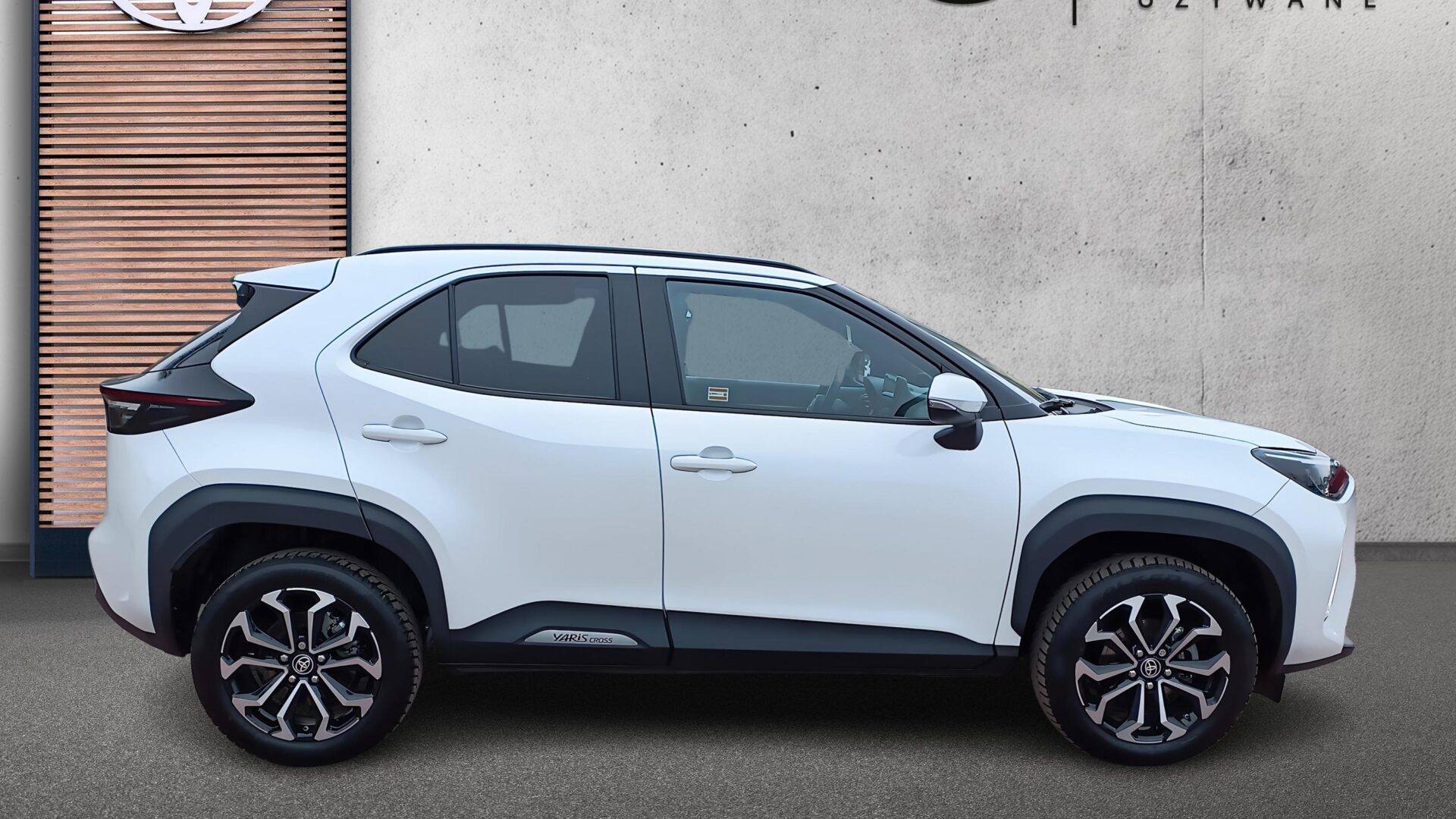 Toyota Yaris Cross - zdjęcie 6