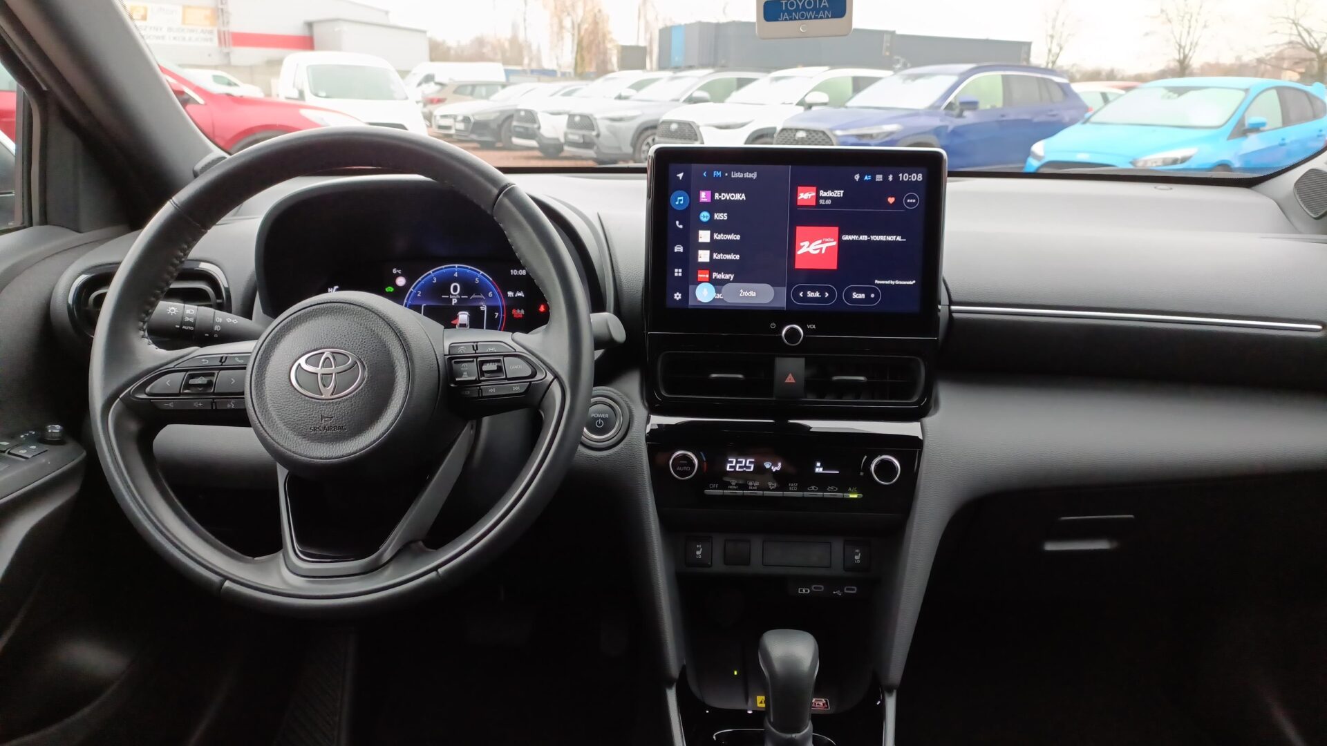 Toyota Yaris Cross - zdjęcie 13