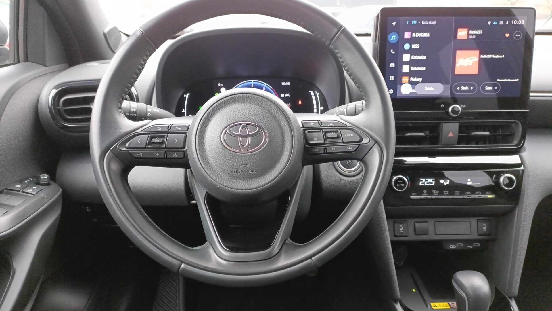 Toyota Yaris Cross - zdjęcie 14