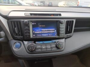 Toyota RAV4 - miniatura 18