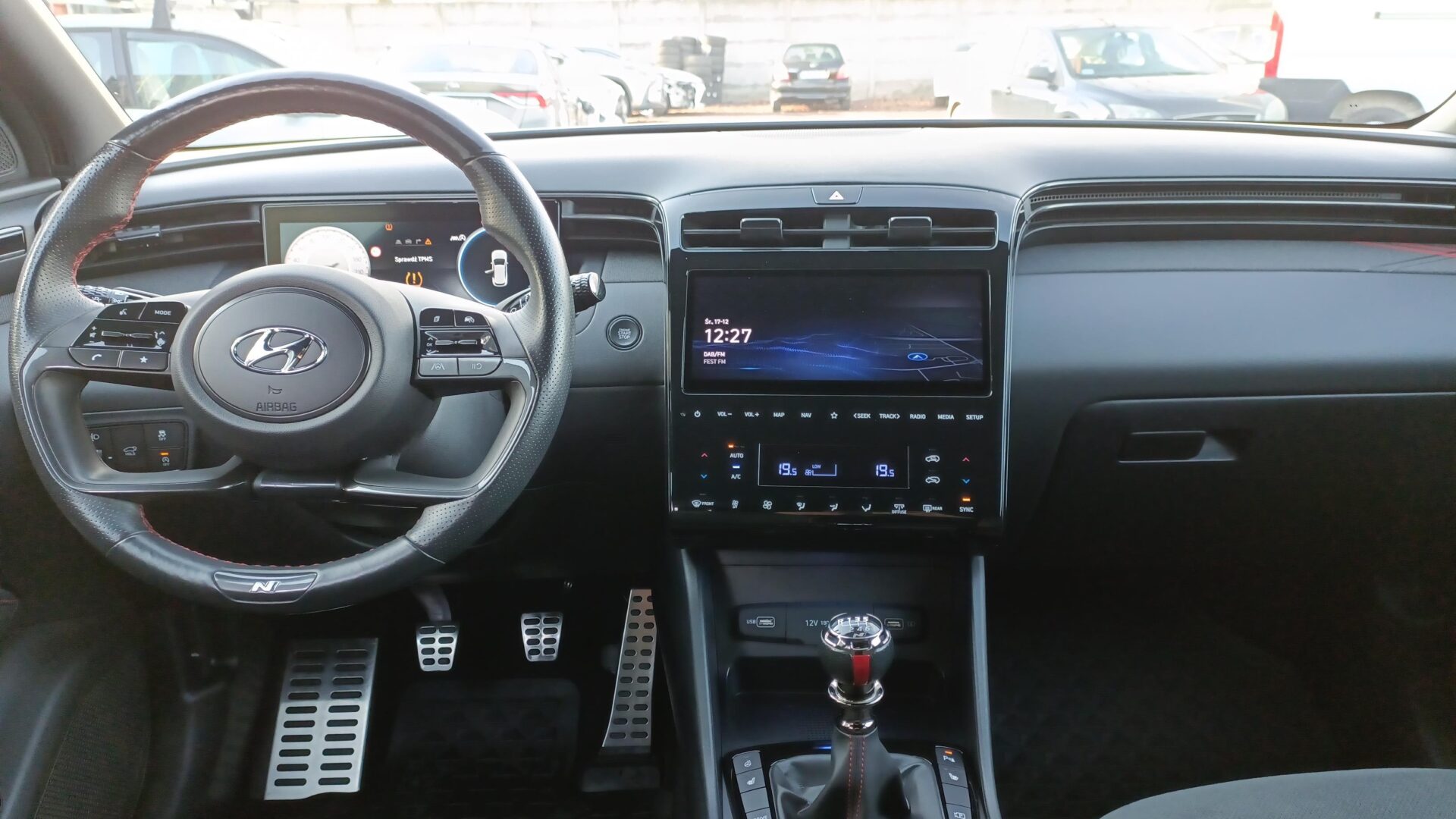 Hyundai Tucson - zdjęcie 11