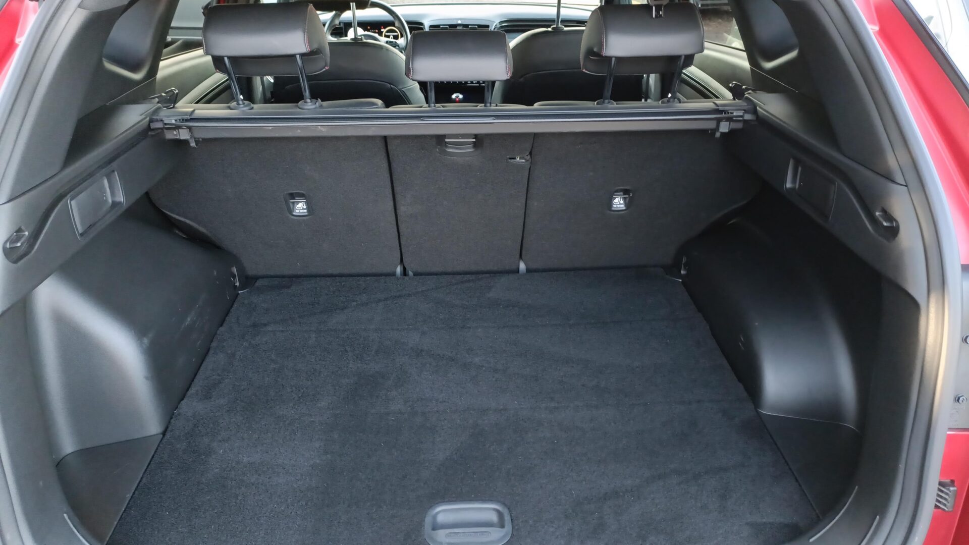 Hyundai Tucson - zdjęcie 13