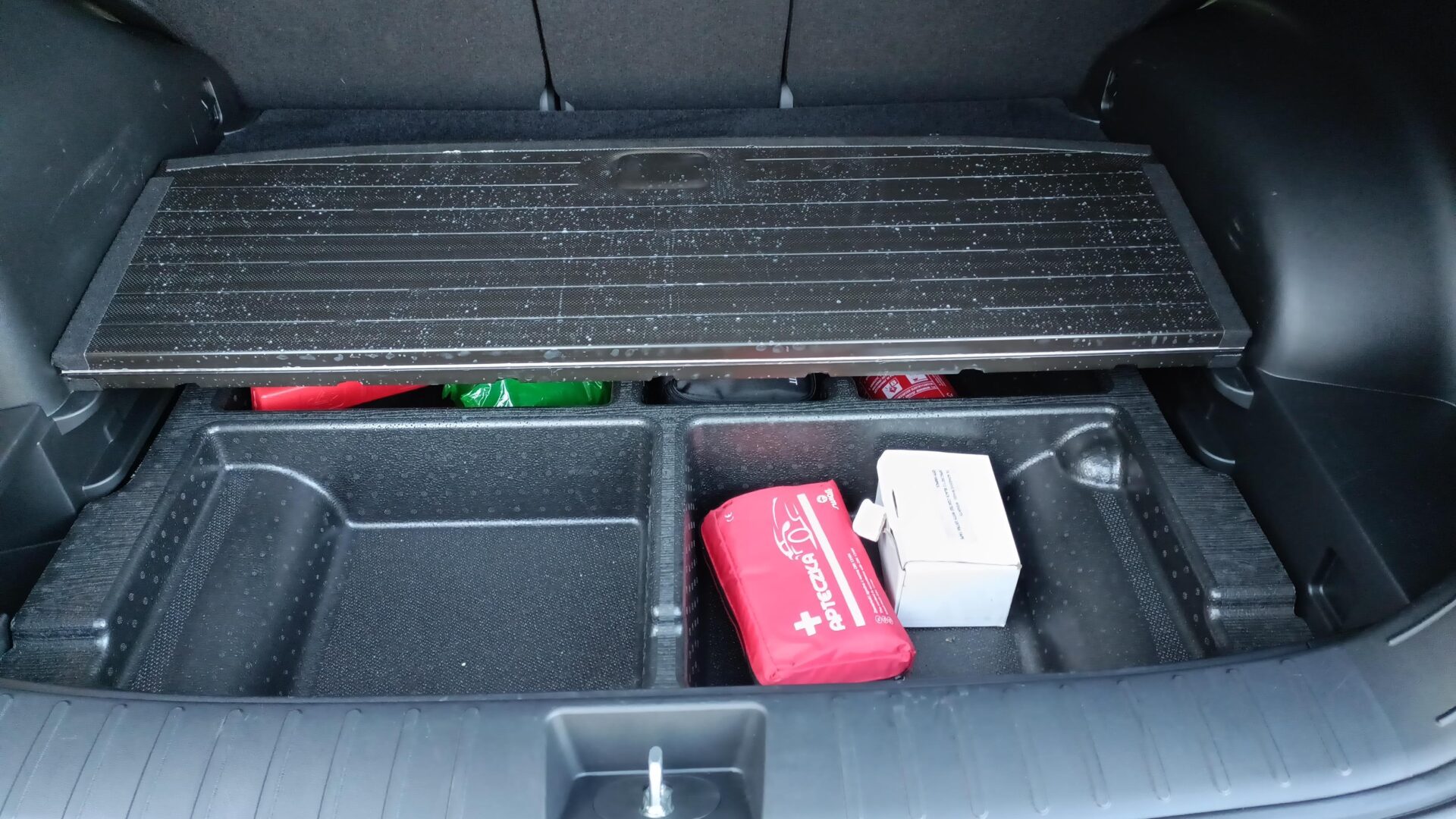 Hyundai Tucson - zdjęcie 24