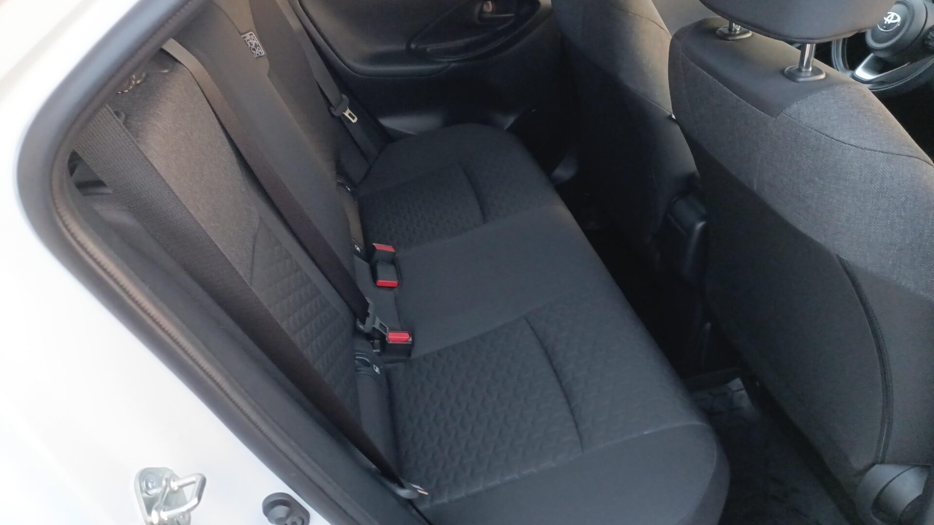 Toyota Yaris Cross - zdjęcie 10