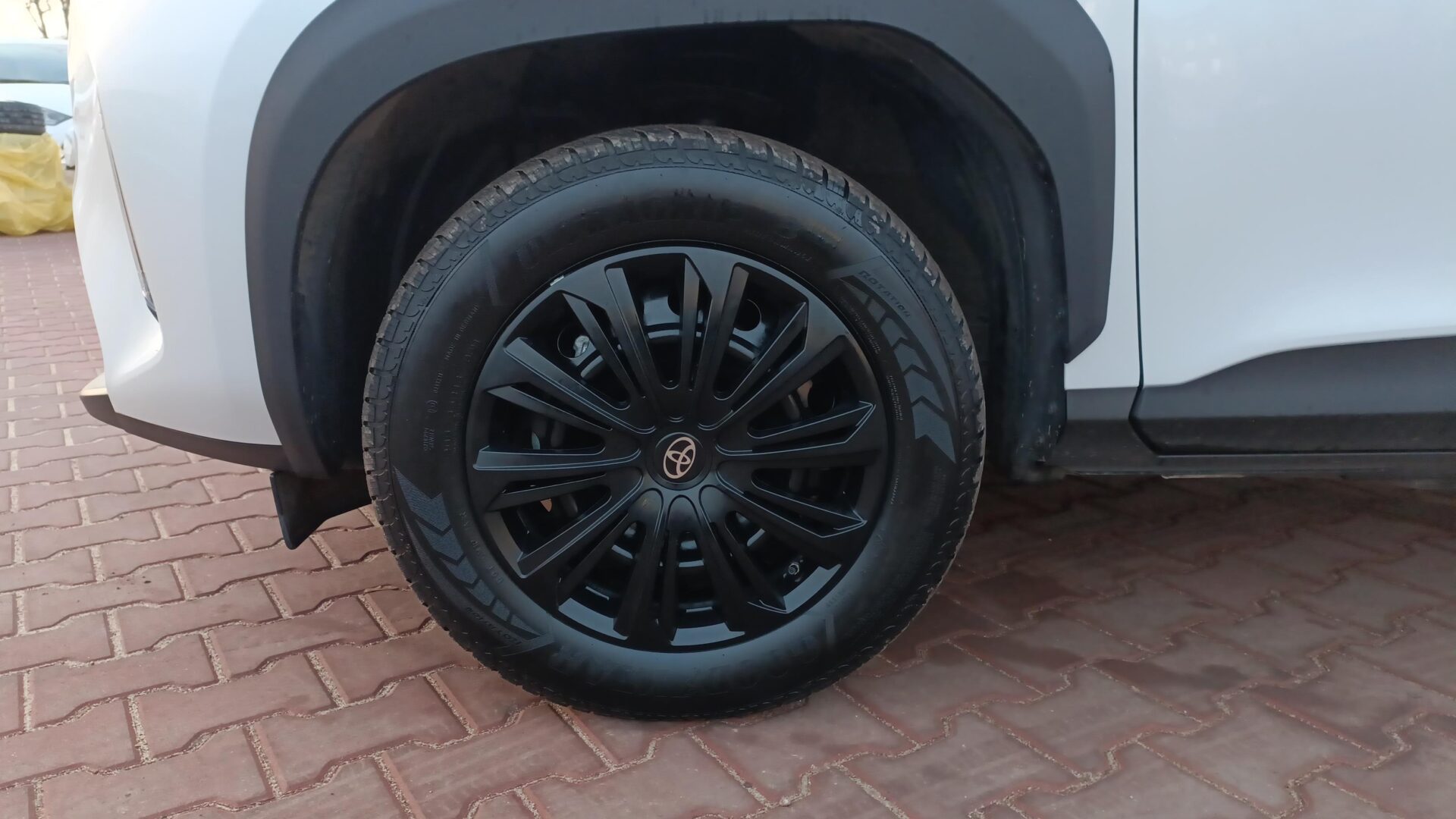 Toyota Yaris Cross - zdjęcie 19