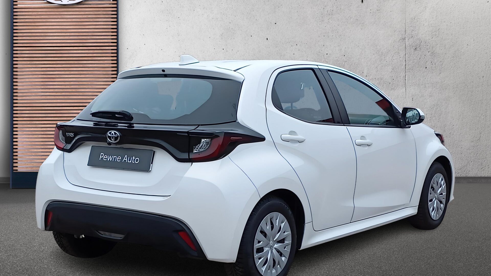 Toyota Yaris - zdjęcie 5