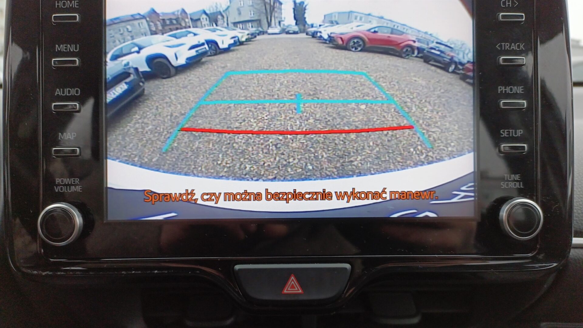 Toyota Yaris - zdjęcie 16