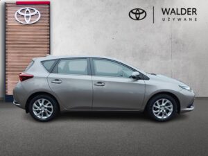 Toyota Auris - miniatura 4