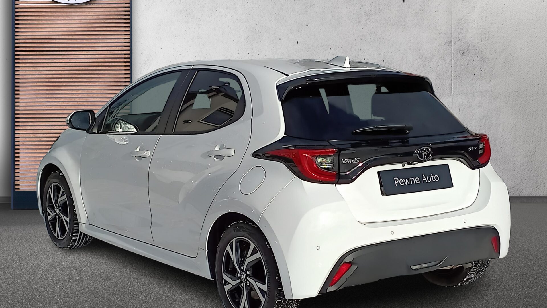 Toyota Yaris - zdjęcie 3