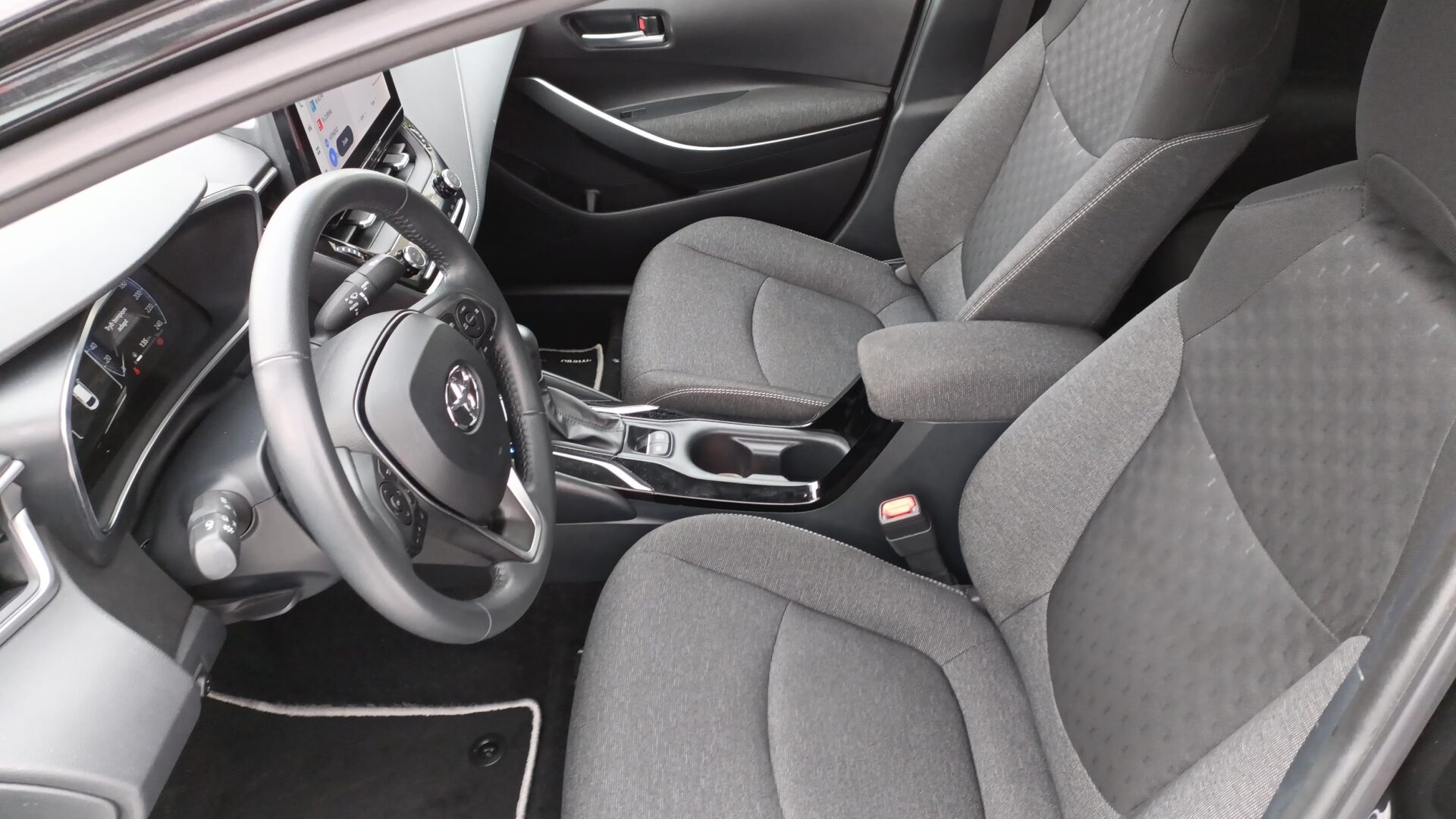 Toyota Corolla - zdjęcie 15