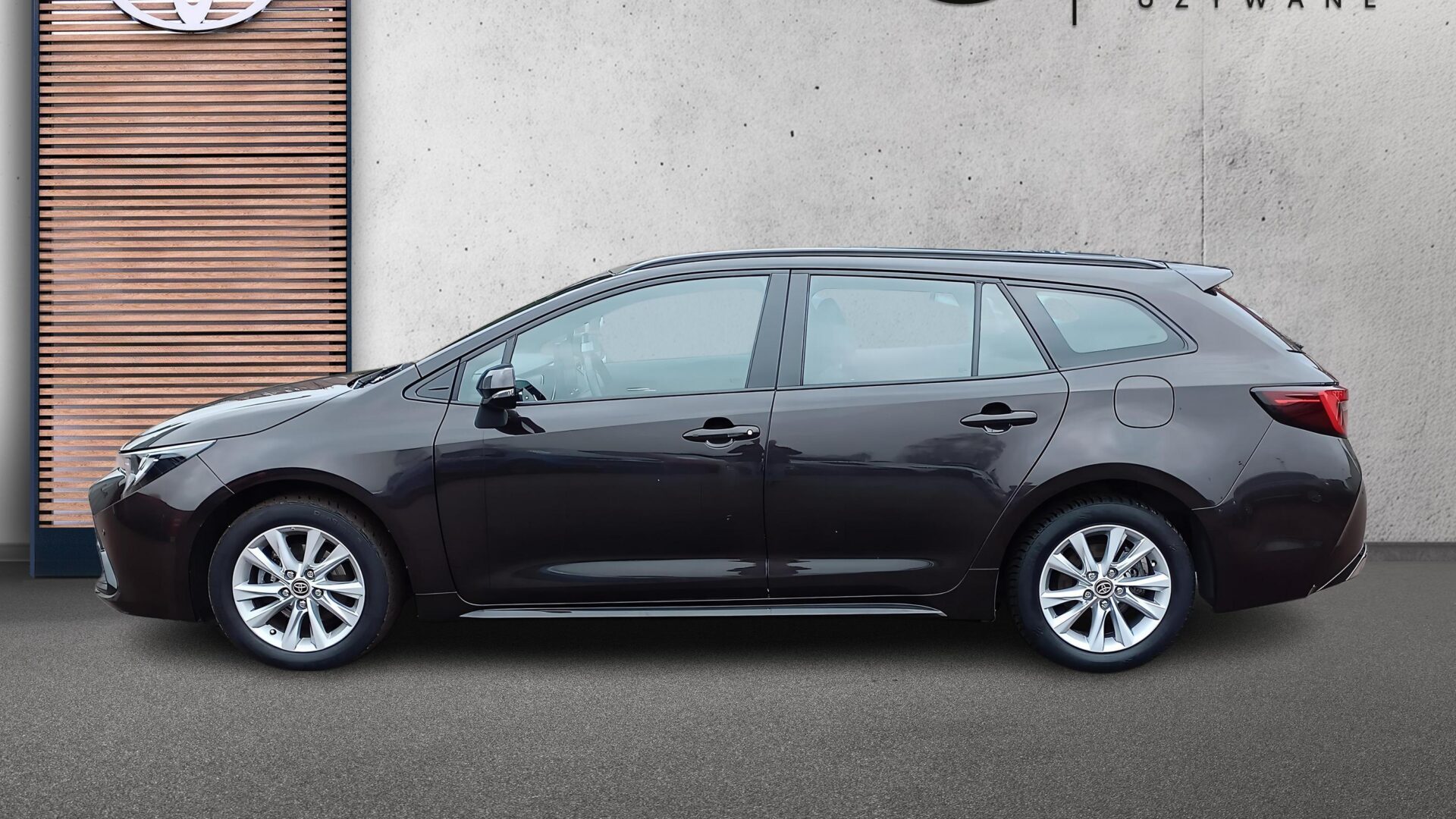 Toyota Corolla - zdjęcie 2