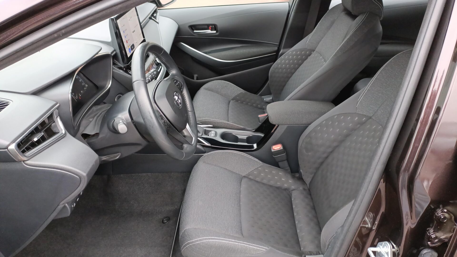 Toyota Corolla - zdjęcie 15