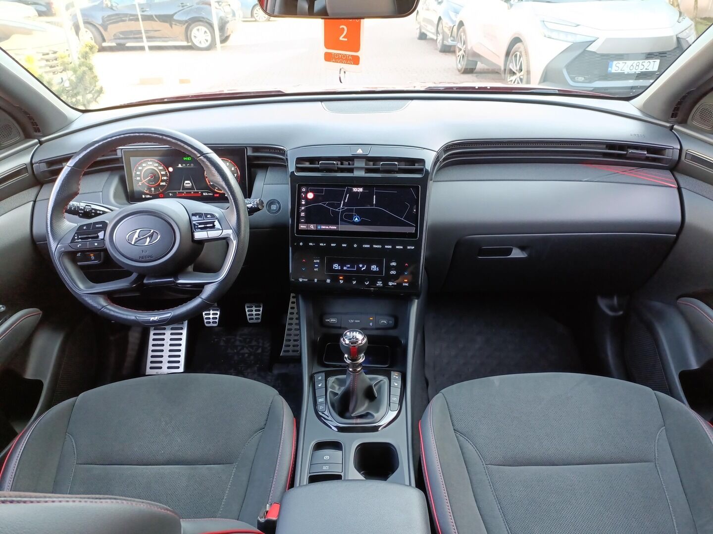 Hyundai Tucson - zdjęcie 18