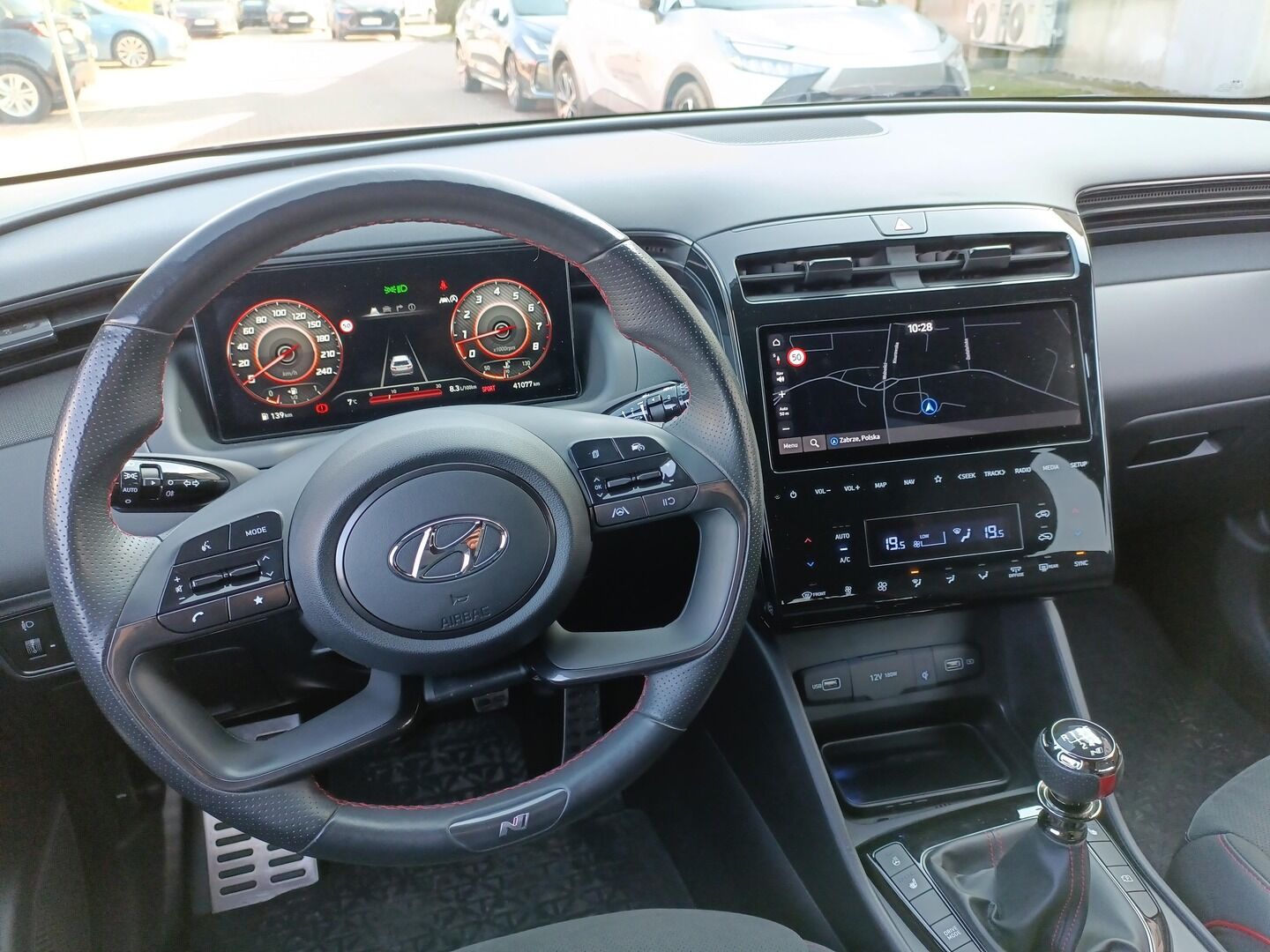 Hyundai Tucson - zdjęcie 19