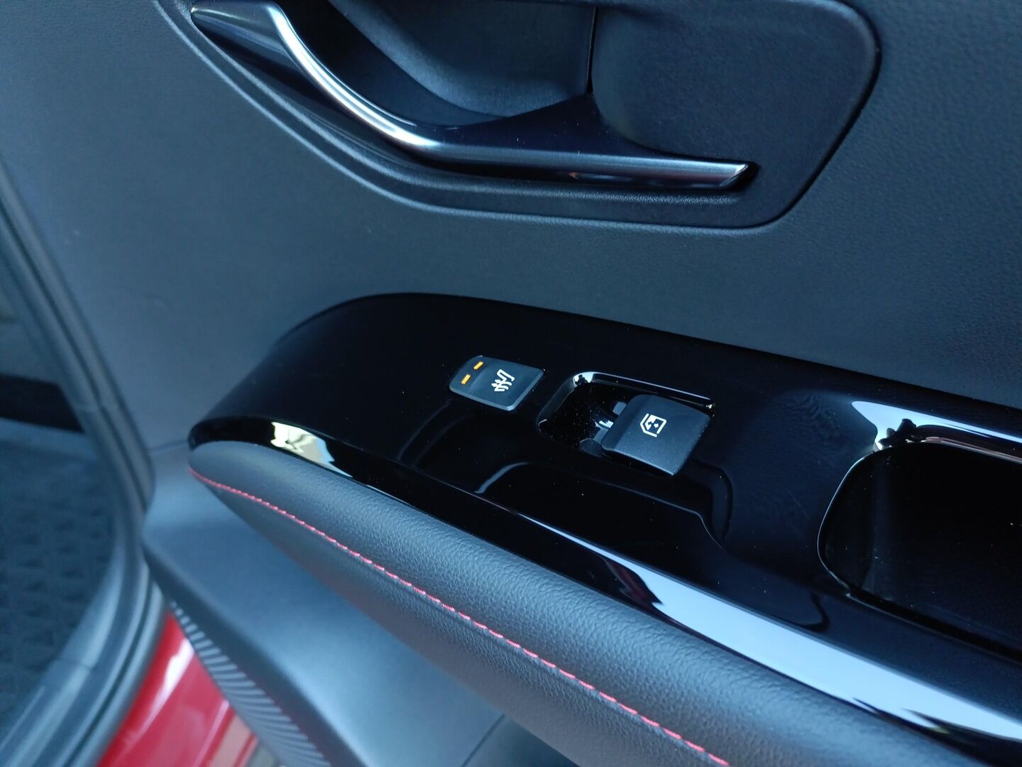 Hyundai Tucson - zdjęcie 34