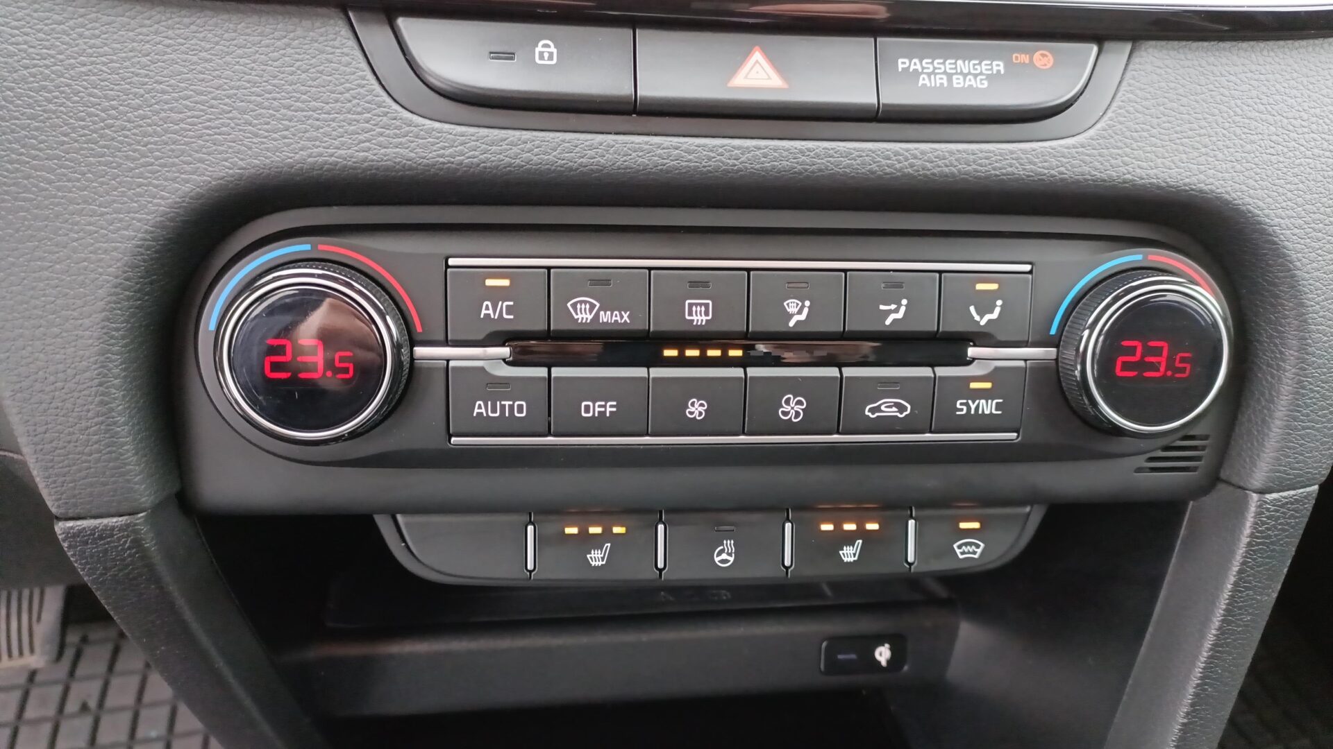 Kia XCeed - zdjęcie 21