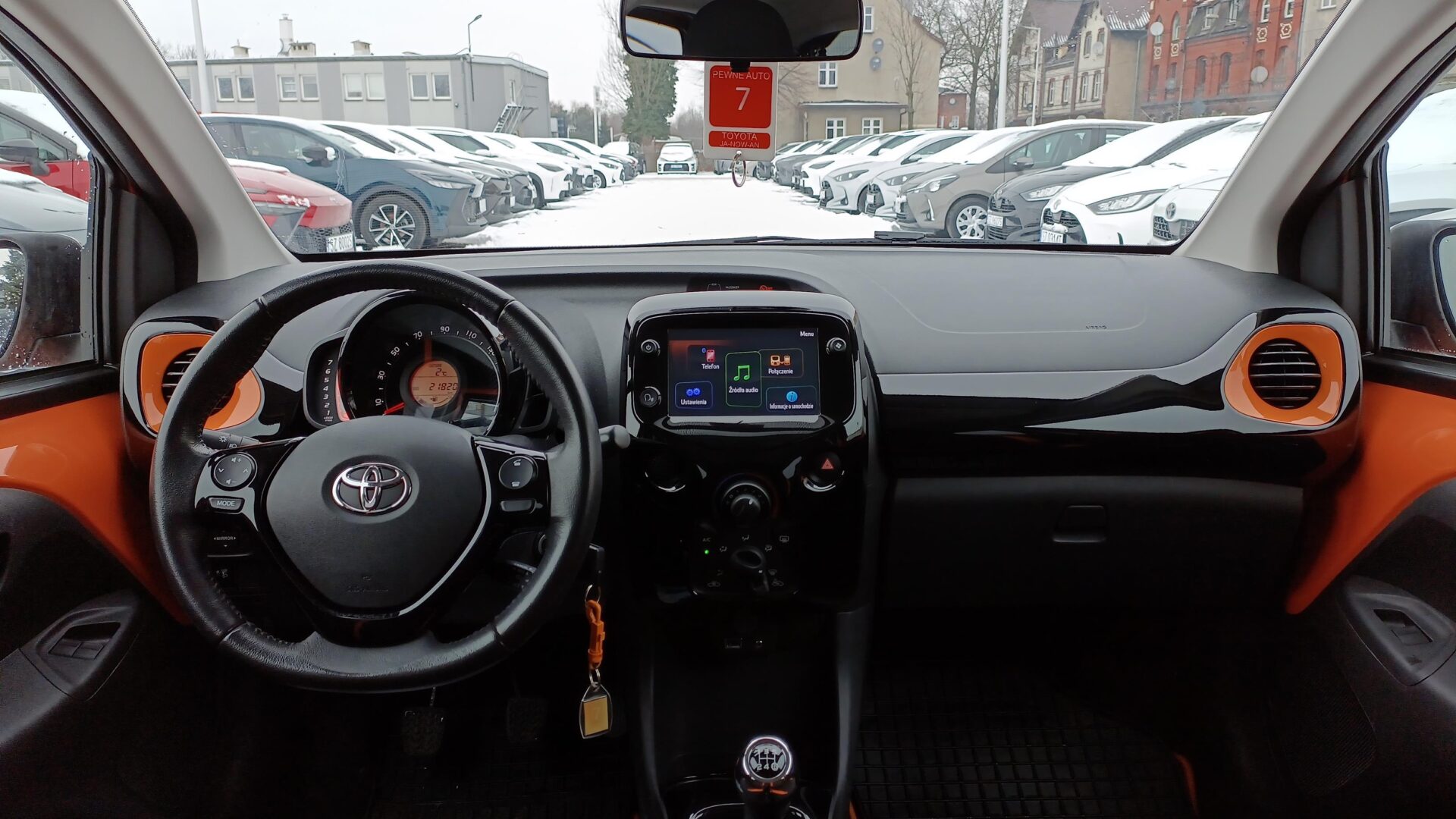 Toyota Aygo - zdjęcie 13