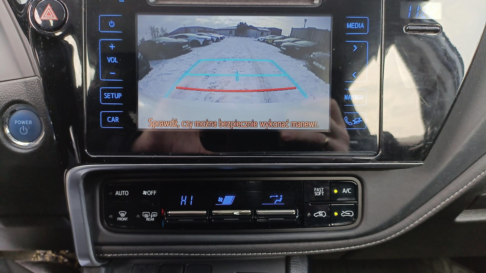 Toyota Auris - zdjęcie 16