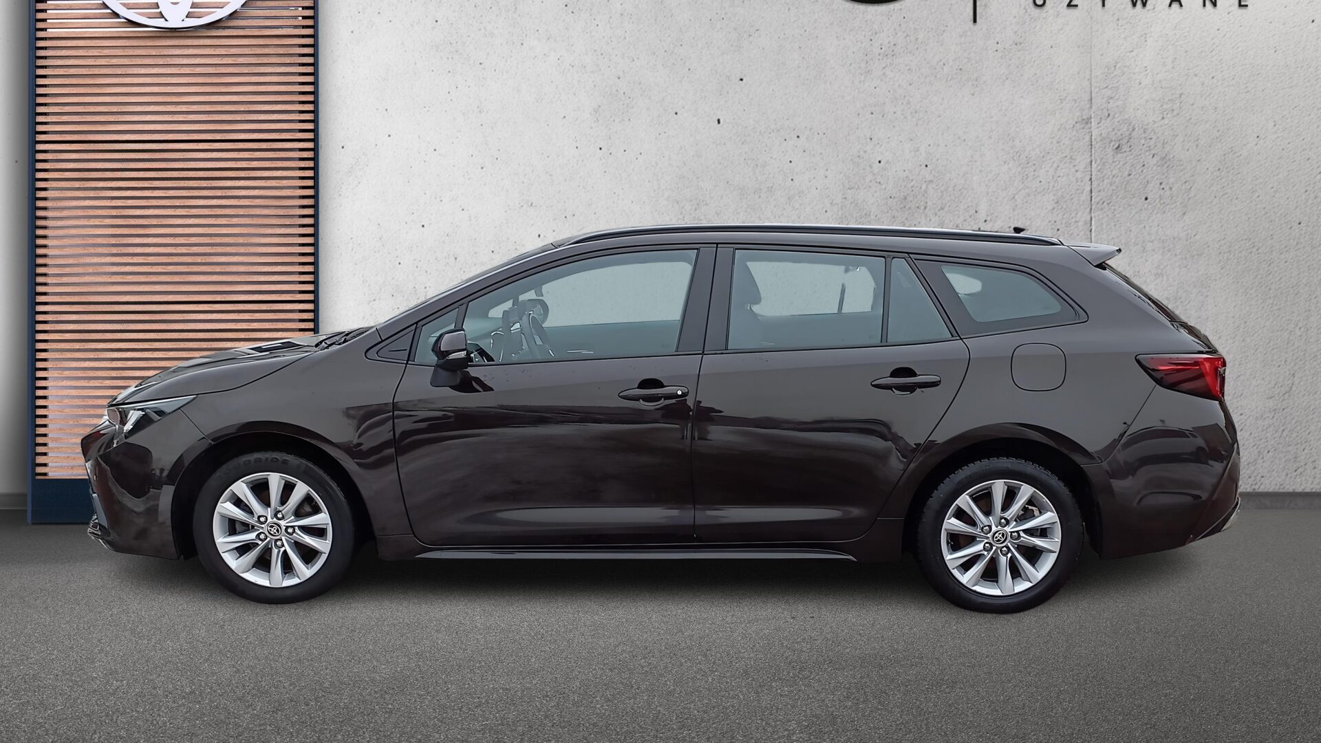 Toyota Corolla - zdjęcie 5