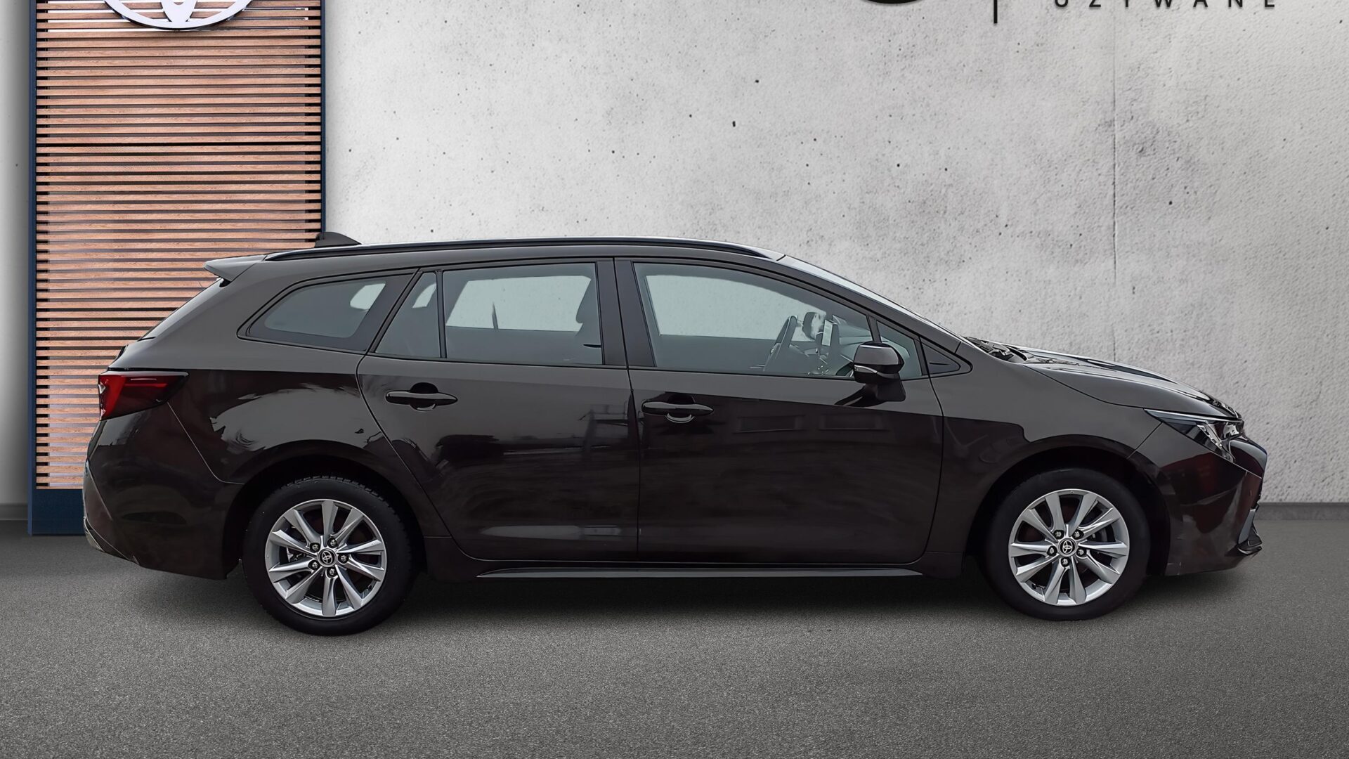 Toyota Corolla - zdjęcie 4