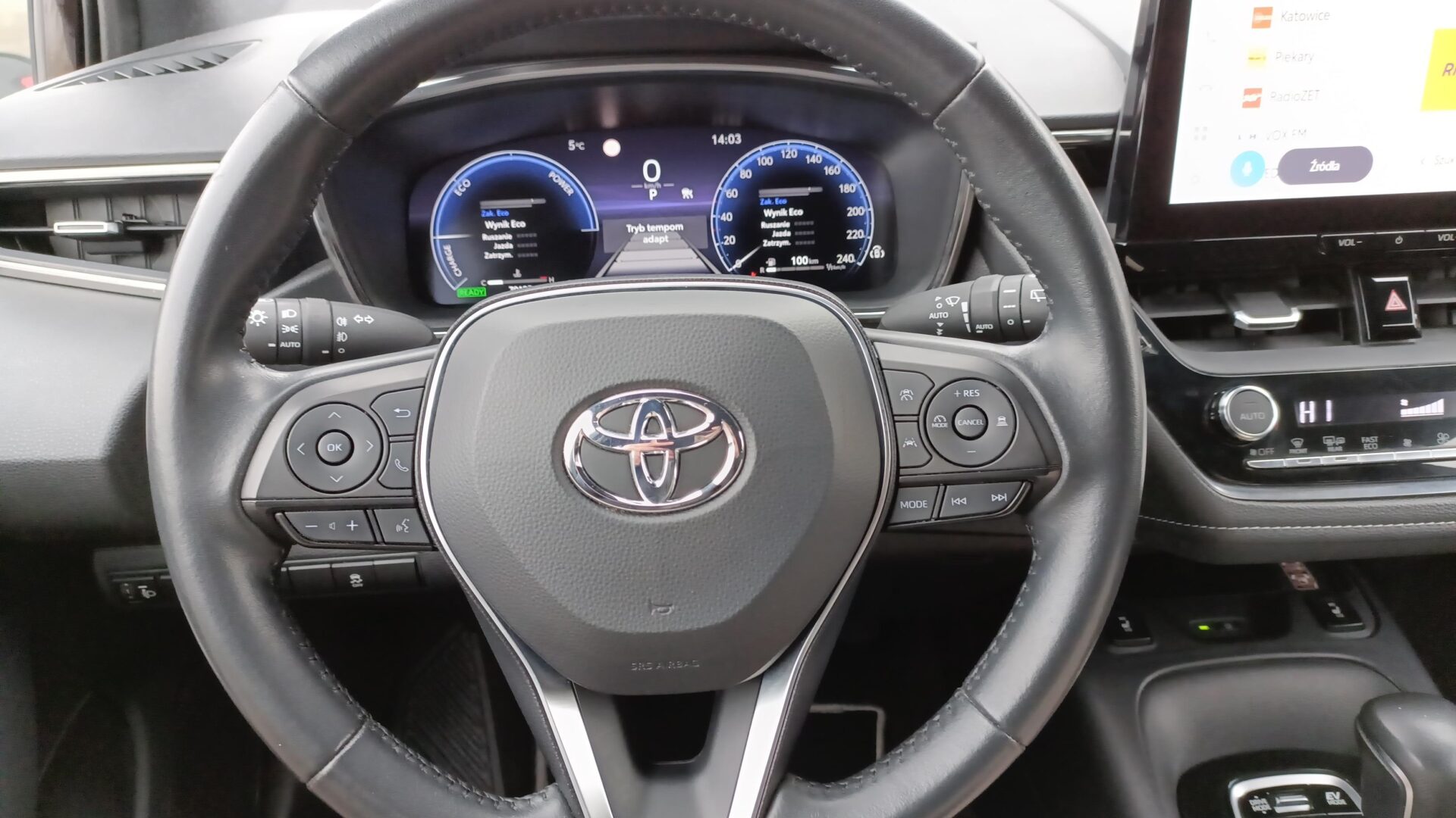 Toyota Corolla - zdjęcie 15