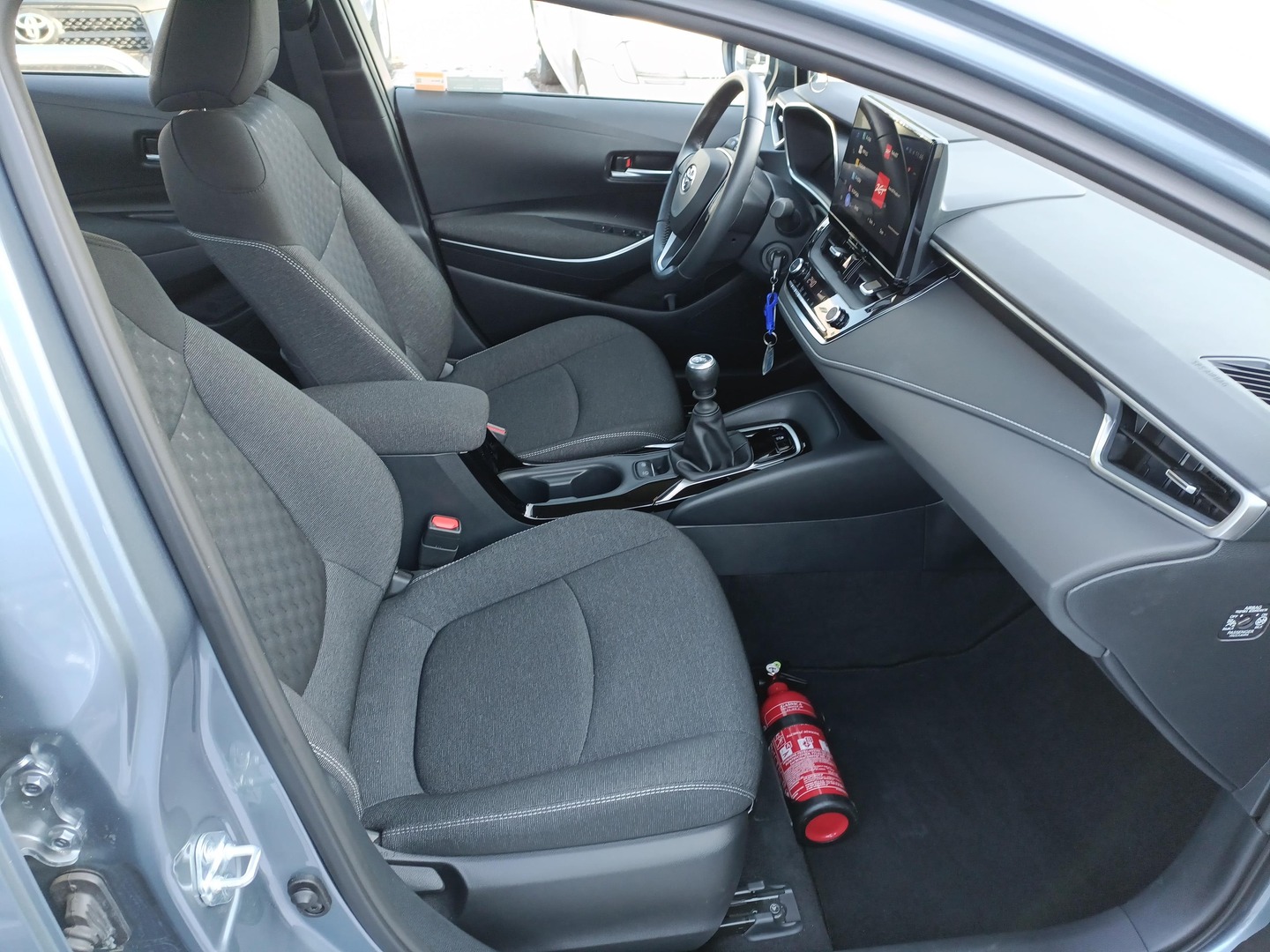 Toyota Corolla - zdjęcie 11