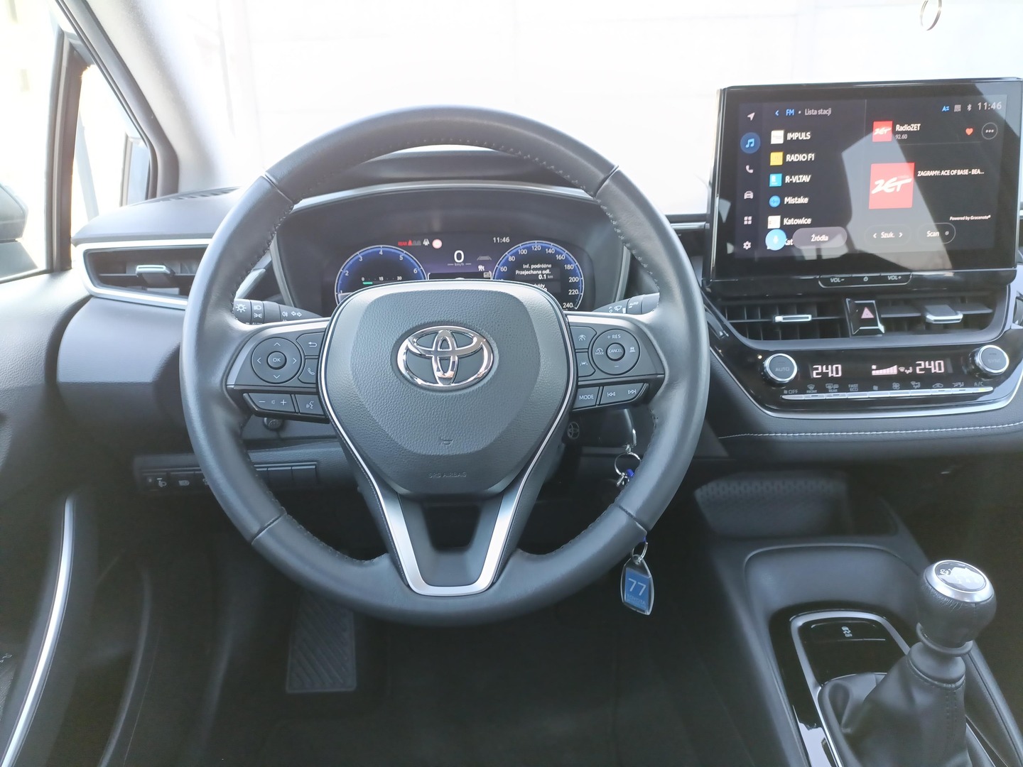 Toyota Corolla - zdjęcie 14