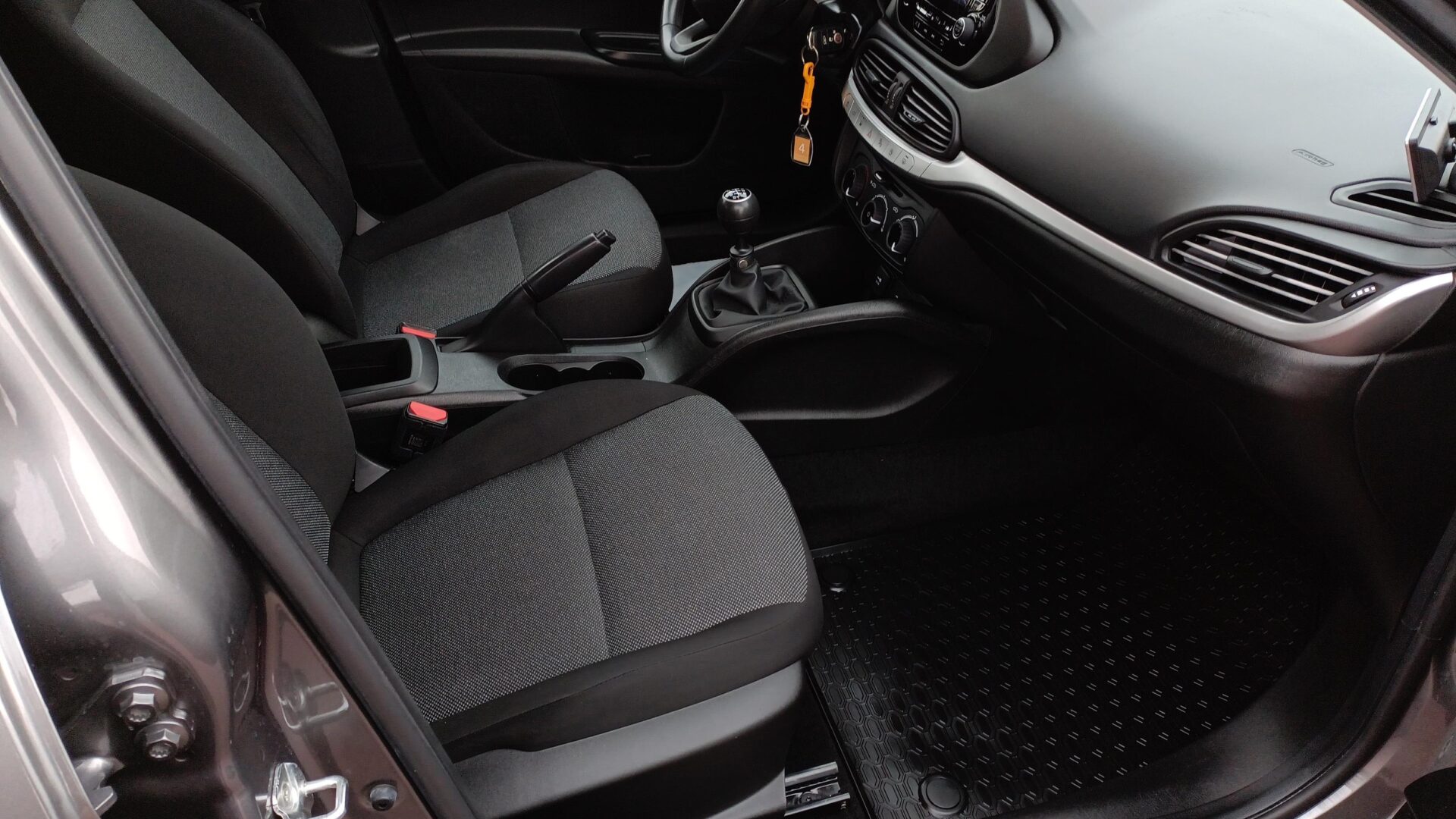 Fiat Tipo - zdjęcie 13