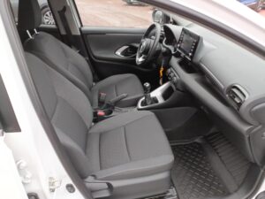 Toyota Yaris - miniatura 12