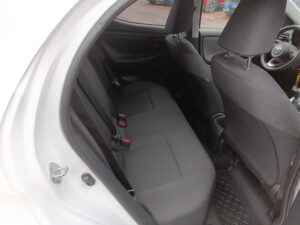 Toyota Yaris - miniatura 13