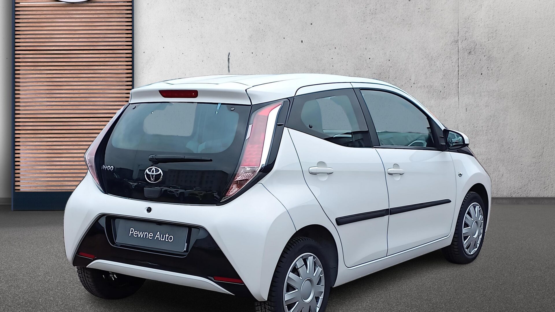 Toyota Aygo - zdjęcie 8