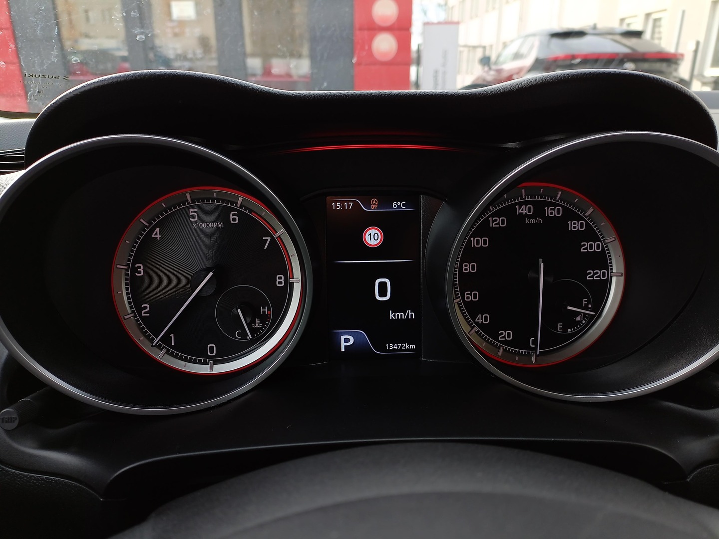 Suzuki Swift - zdjęcie 16