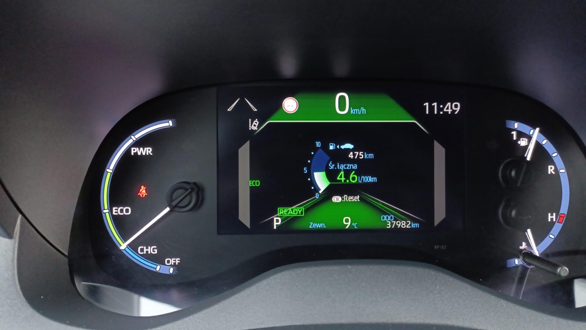 Toyota Yaris Cross - zdjęcie 16