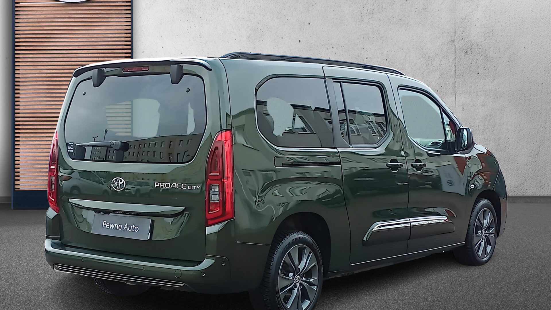 Toyota PROACE CITY VERSO - zdjęcie 6